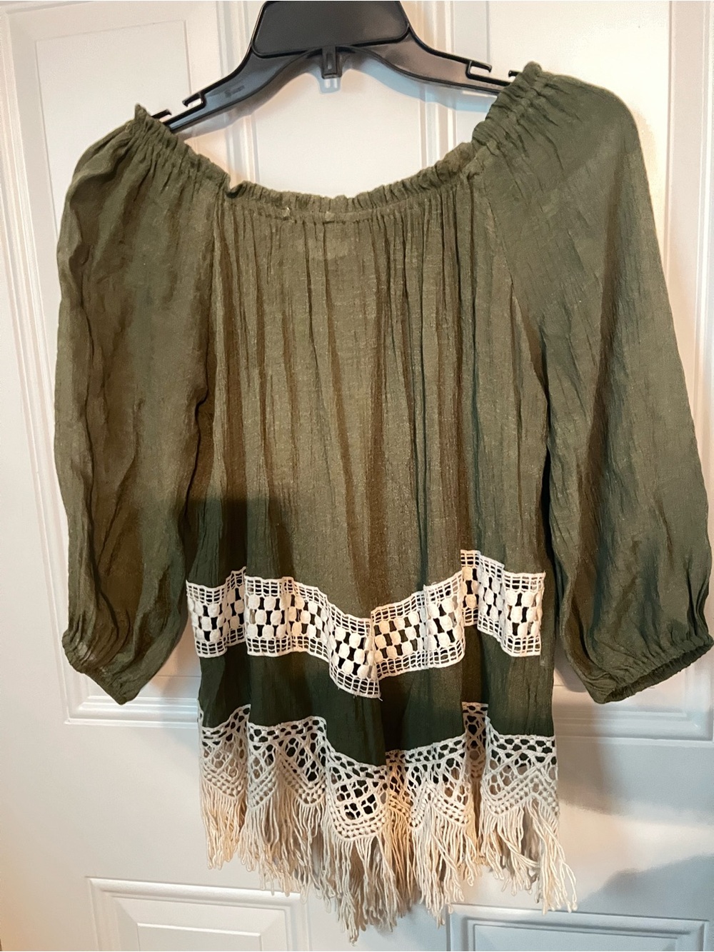 entro Olive Green Top with Cream Label Detail